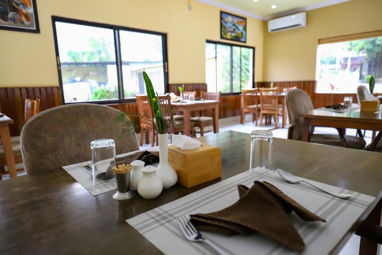 Siddhartha Riverside Resort, Chumlingtar Makaising Luaran gambar